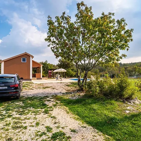 1 Bedroom Stunning In