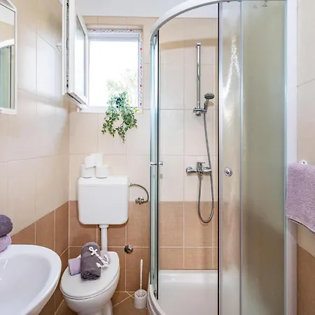 1 Bedroom Stunning In Zelengrad