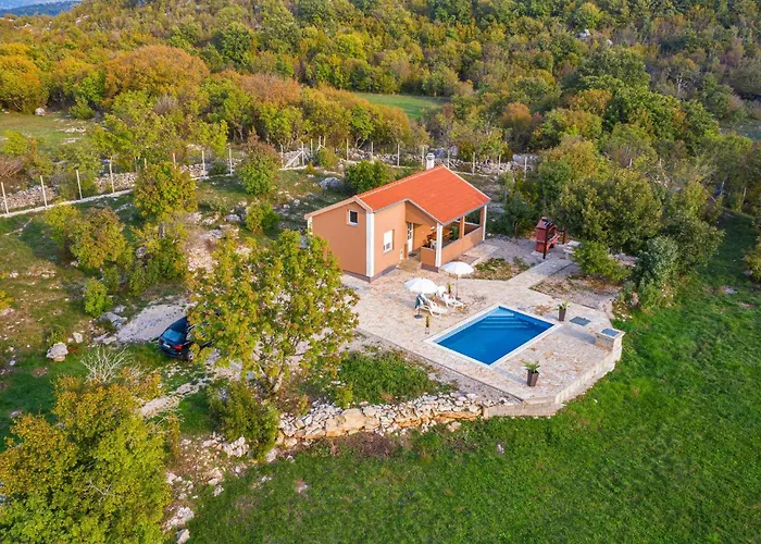 1 Bedroom Amazing In *